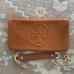 COPY - Tory Burch clutch